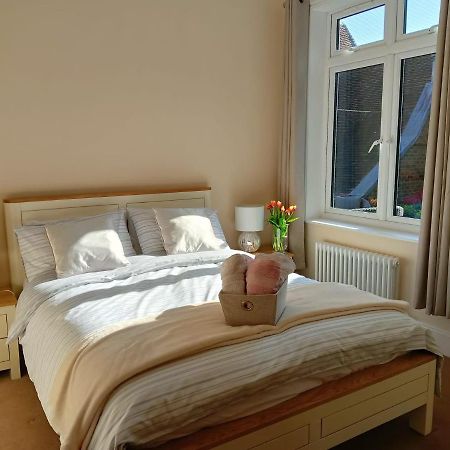 Catherine Street Apartments ساليزبري المظهر الخارجي الصورة