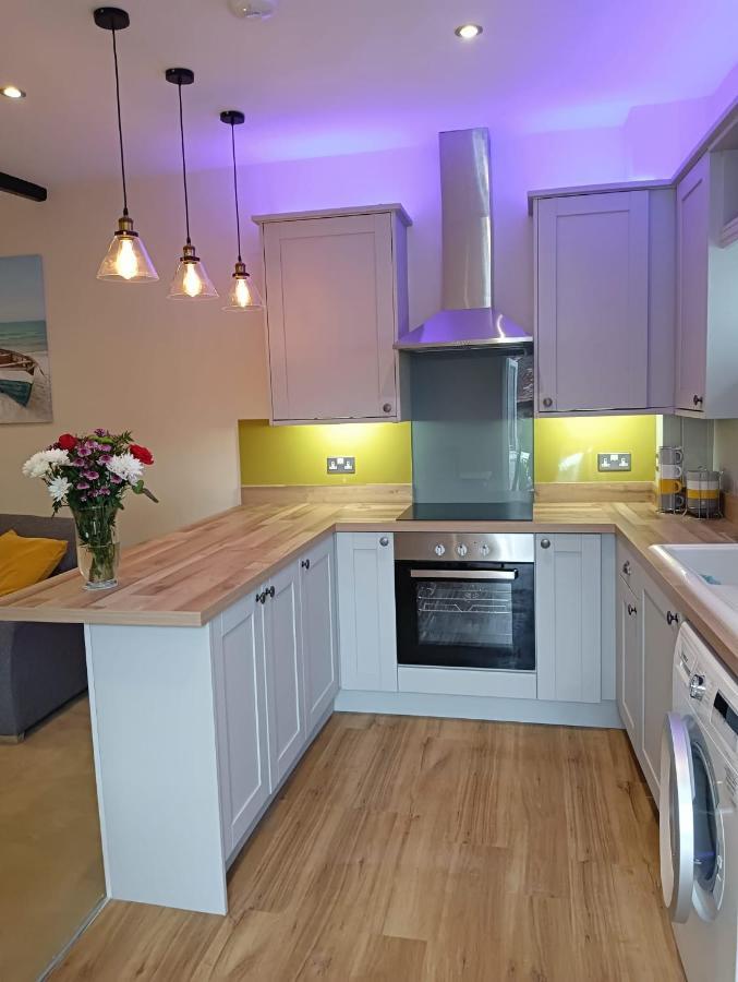 Catherine Street Apartments ساليزبري المظهر الخارجي الصورة